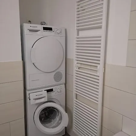 Ladina Apartamento *